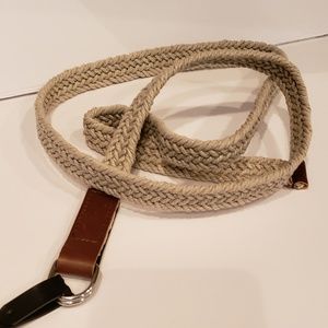 Woven adjustable belt